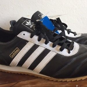 Rare Vintage Adidas Shoes 11.5